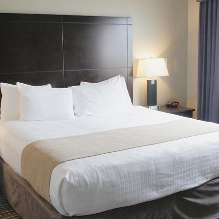 Best Western PLUS Fort Saskatchewan Inn&Suites Exterior foto
