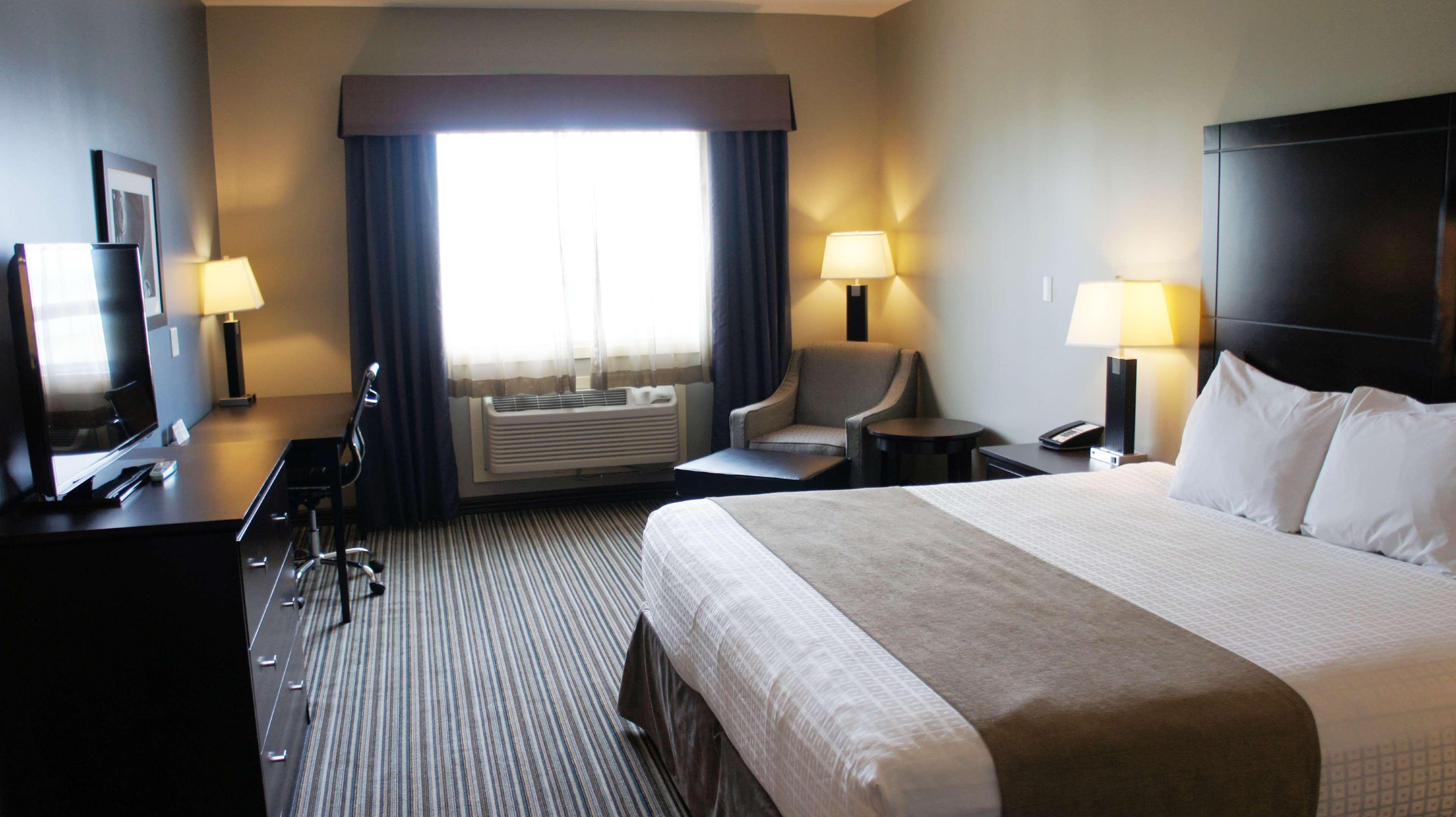 Best Western PLUS Fort Saskatchewan Inn&Suites Exterior foto
