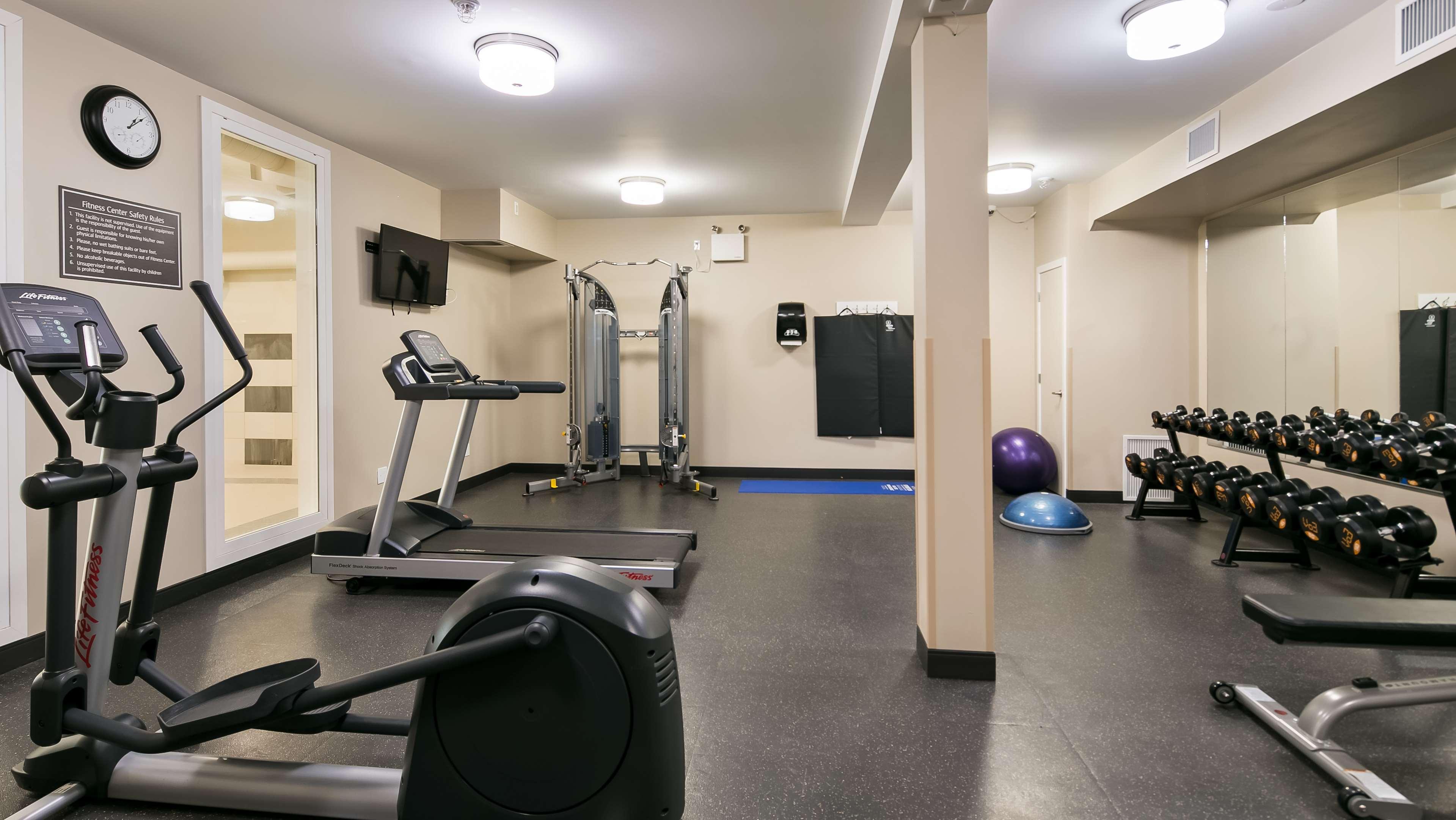 Best Western PLUS Fort Saskatchewan Inn&Suites Exterior foto