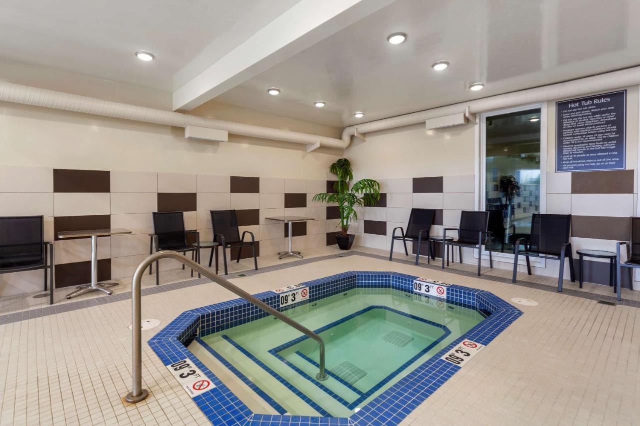 Best Western PLUS Fort Saskatchewan Inn&Suites Exterior foto