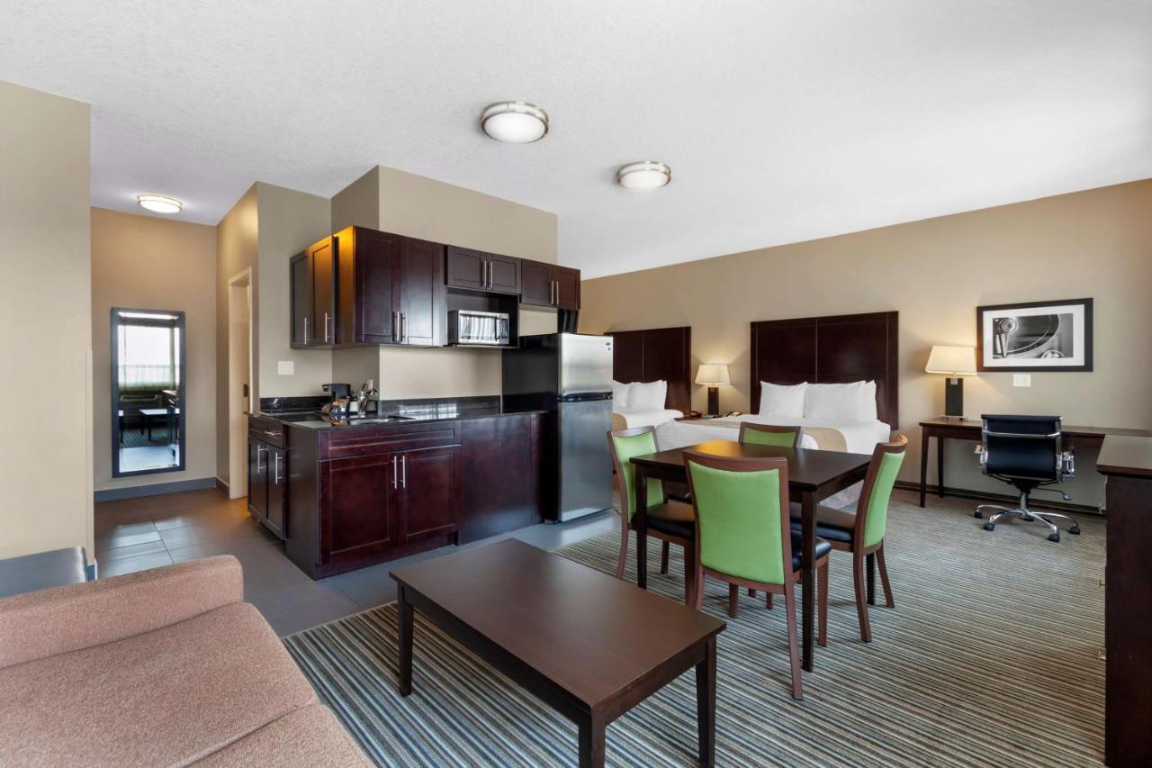Best Western PLUS Fort Saskatchewan Inn&Suites Exterior foto