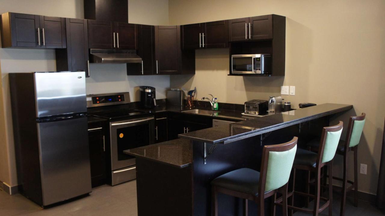 Best Western PLUS Fort Saskatchewan Inn&Suites Exterior foto