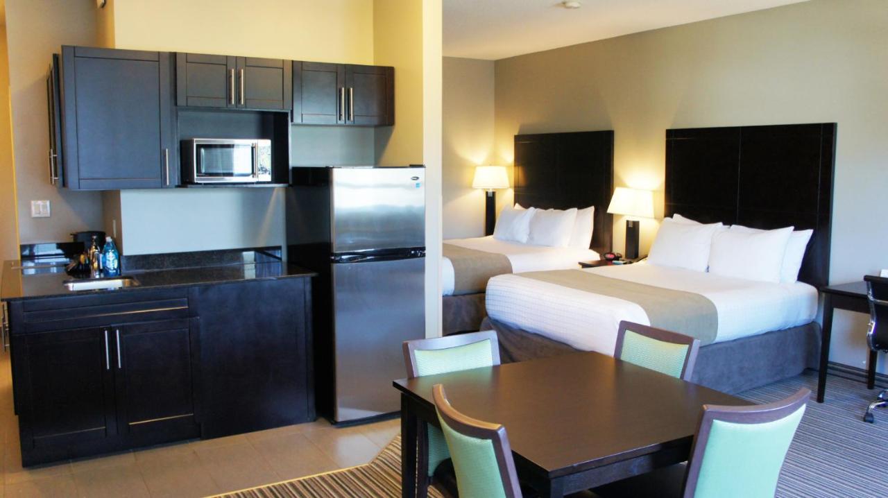 Best Western PLUS Fort Saskatchewan Inn&Suites Exterior foto
