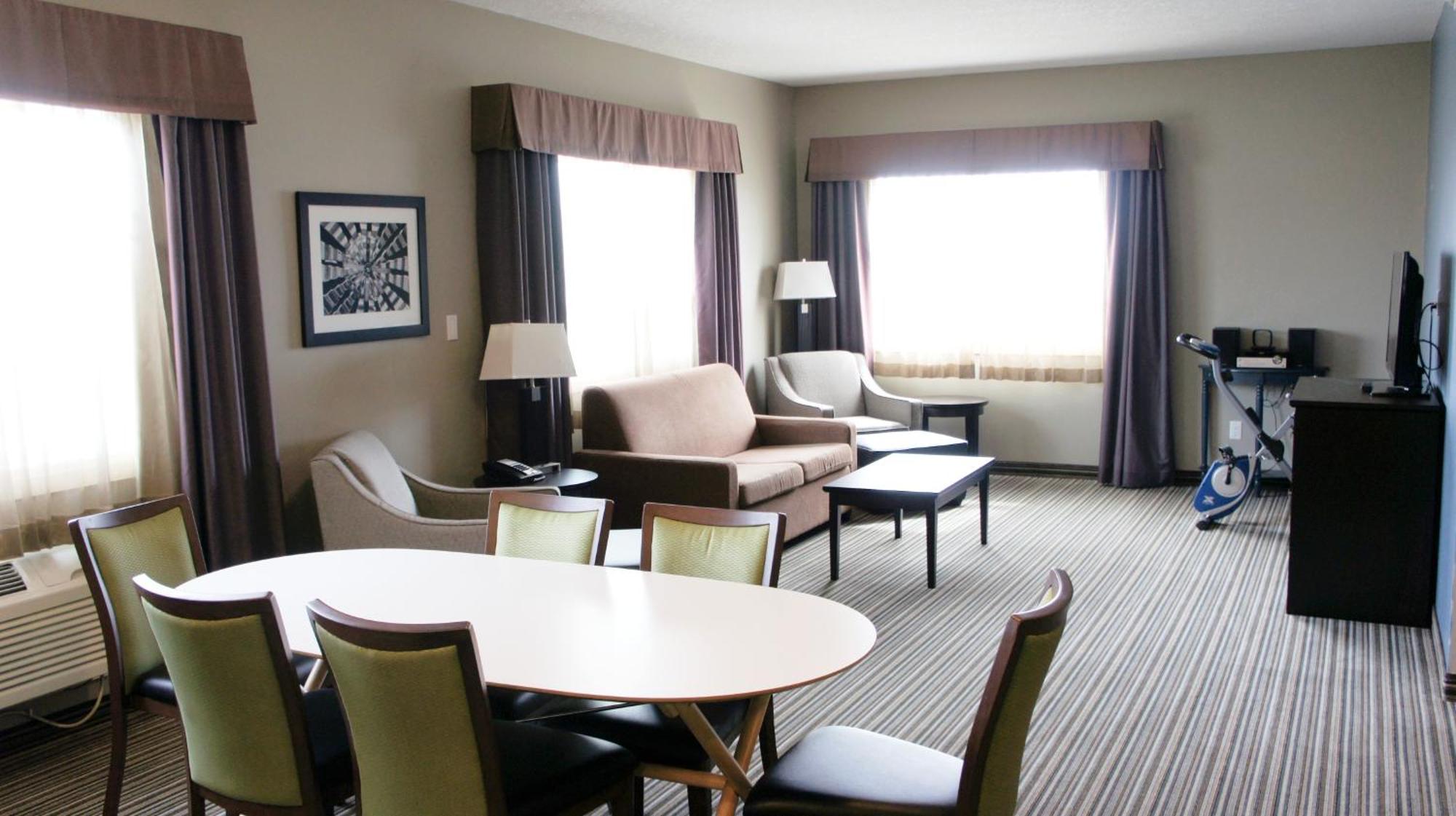 Best Western PLUS Fort Saskatchewan Inn&Suites Exterior foto
