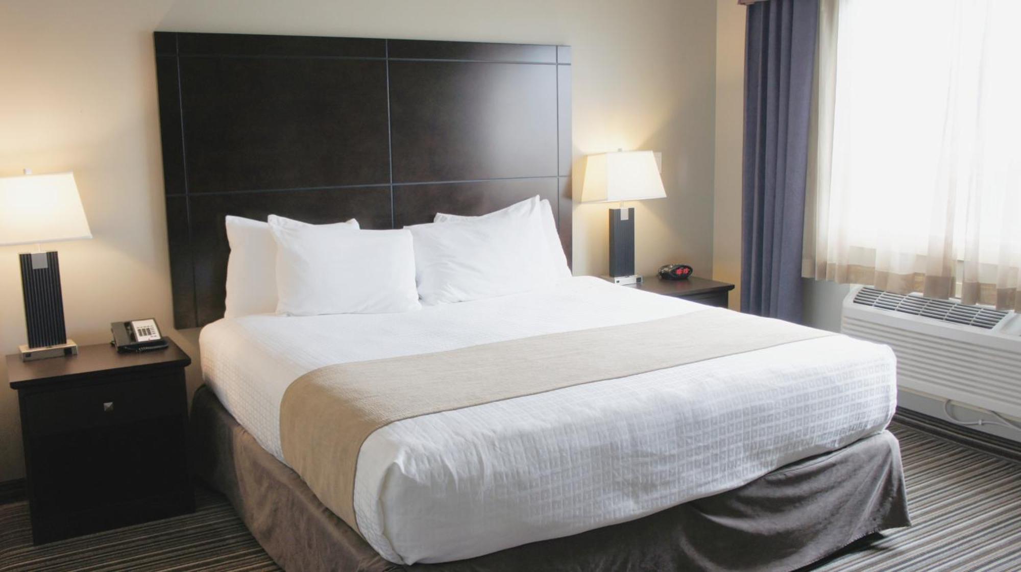 Best Western PLUS Fort Saskatchewan Inn&Suites Exterior foto