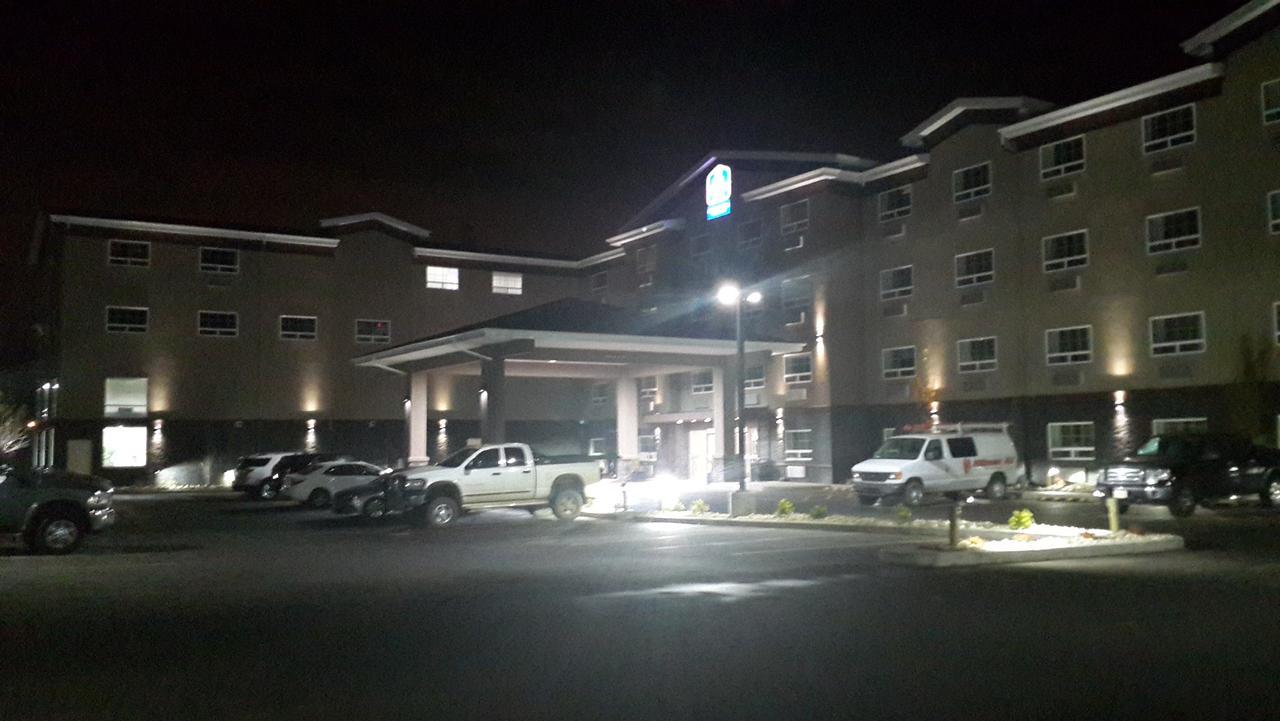 Best Western PLUS Fort Saskatchewan Inn&Suites Exterior foto